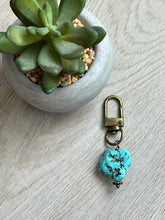 Load image into Gallery viewer, Handmade Turquoise Single Nugget Zipper Pull