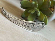 Load image into Gallery viewer, Handmade Vintage Up-Cycled Sterling Silver Souvenir State Spoon Bracelet CHICAGO, IL