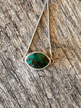 Load image into Gallery viewer, Adjustable 8&quot; Hubei Turquoise Sterling Silver Snake Chain Bracelet
