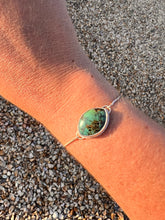 Load image into Gallery viewer, Adjustable 8&quot; Hubei Turquoise Sterling Silver Snake Chain Bracelet
