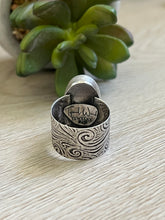 Load image into Gallery viewer, Handmade C &amp; T Variscite Sterling Silver Wide Band Ring - Size 8.75
