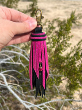 Load image into Gallery viewer, Handmade Cowhide Leather Clip Tassel
