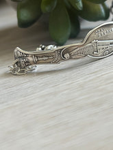Load image into Gallery viewer, Handmade Vintage Up-Cycled Sterling Silver Souvenir State Spoon Bracelet PENNSYLVANIA
