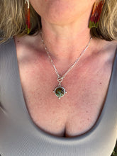 Load image into Gallery viewer, Wayfinder Necklace - Hubei Turquoise
