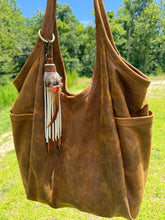 Load image into Gallery viewer, Handmade Leather Clip Tassel, Cafe and Bone with Feathers
